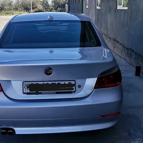 BMW E60 2004