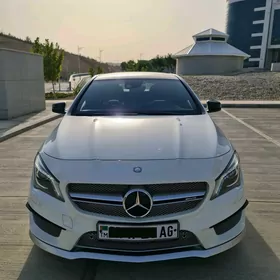 Mercedes-Benz CLA 2015