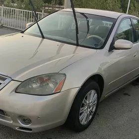 Nissan Altima 2005