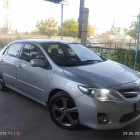 Toyota Corolla 2011