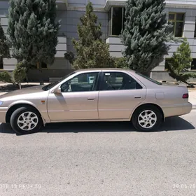 Toyota Camry 1999