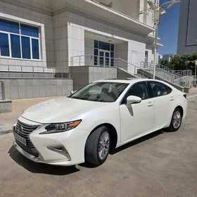 Lexus ES 350 2018