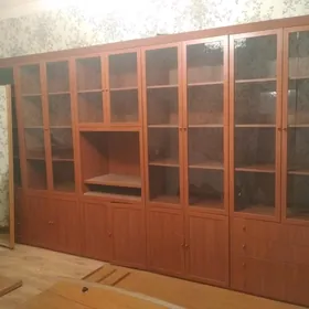 Pasuda bezelýän garnetur