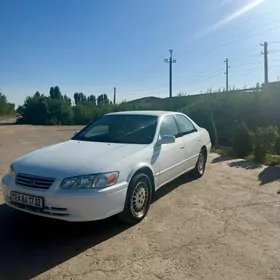Toyota Camry 1998