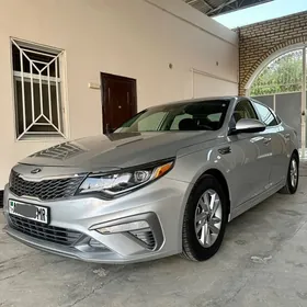 Kia Optima 2020