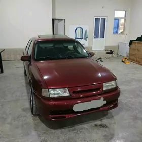 Opel Vectra 1992