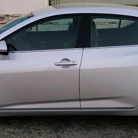 Nissan Sentra 2020