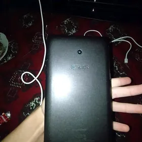 Asus iPhone bilen
