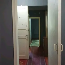 Beyik potolok 2-3 kom edilen