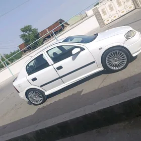 Opel Astra 2001