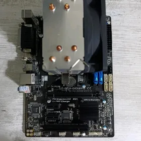 Gigabyte B85 + i7 4790 + Ram