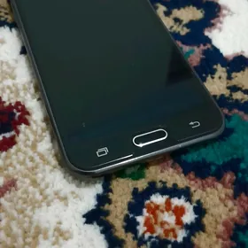 J5 Telefon