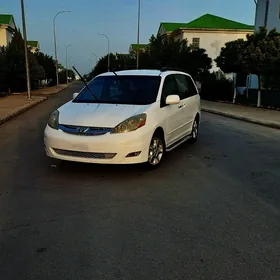 Toyota Sienna 2008