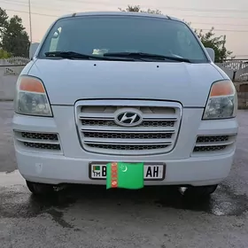 Hyundai H-1 2007