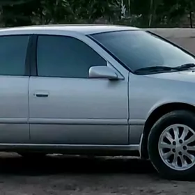 Toyota Camry 2000