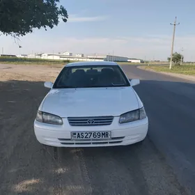 Toyota Camry 1998