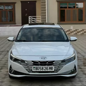 Hyundai Elantra 2021