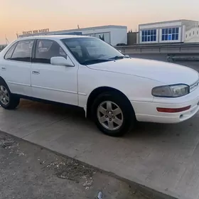 Toyota Camry 1993