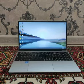 Noutbuk Ultra Buk 48Ram SSD2TB