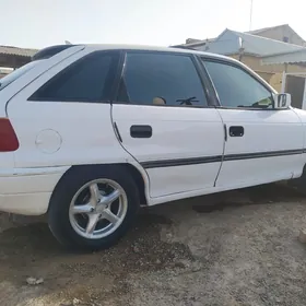 Opel Astra 1992