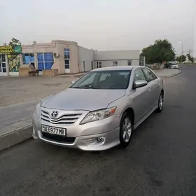 Toyota Camry 2010
