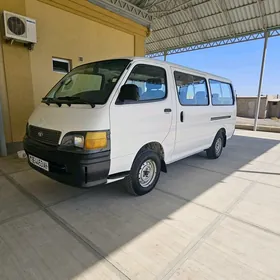 Toyota Hiace 2001