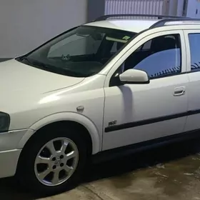 Opel Astra 2003
