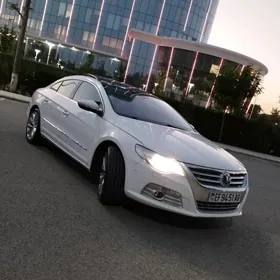 Volkswagen CC 2011