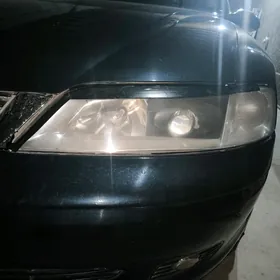 Vectra B farlary