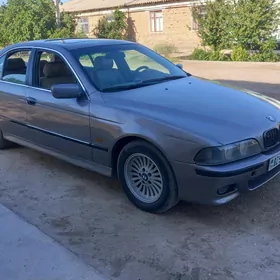 BMW E39 2001