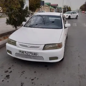 Mazda Familia 1998