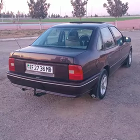 Opel Vectra 1990