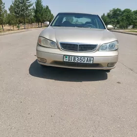 Nissan Maxima 2000