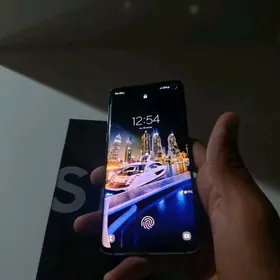 S10