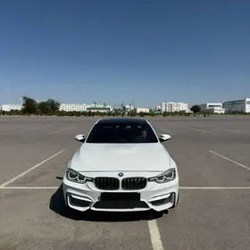 BMW F30 2013