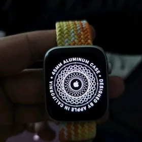 Apple watch 8