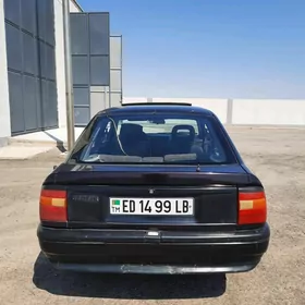Opel Vectra 1992