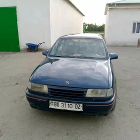 Opel Vectra 1992