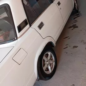 Lada 2107 2000
