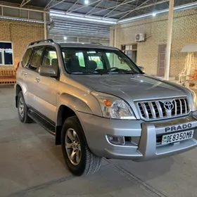 Toyota Land Cruiser Prado 2005