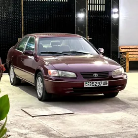 Toyota Camry 1998
