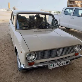 Lada 2101 2000