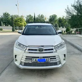 Toyota Highlander 2017