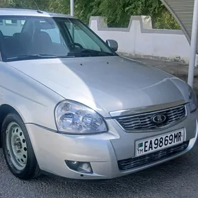 Lada Priora 2013