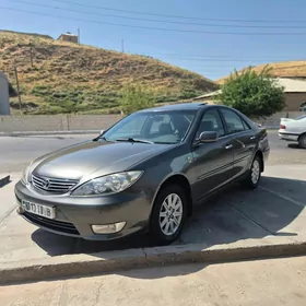 Toyota Camry 2003