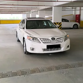 Toyota Camry 2011