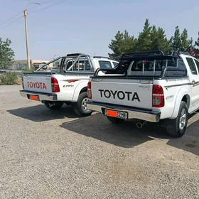 Toyota Hilux 2012