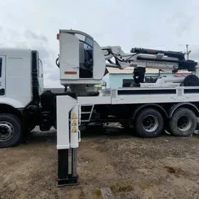XCMG LW300F 2010