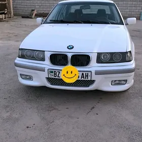 BMW 320 1992