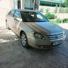 Toyota Avalon 2005